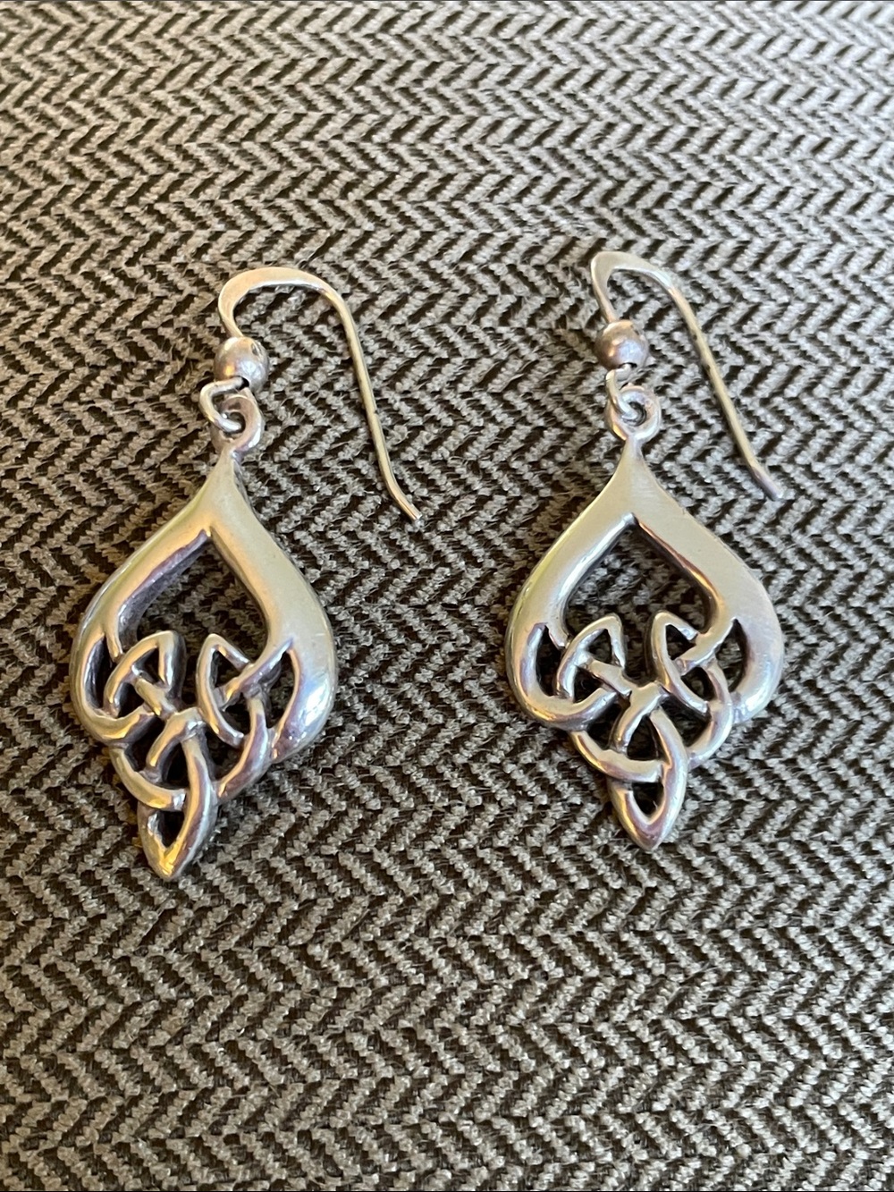 Sterling Silver Celtic Knot Earrings